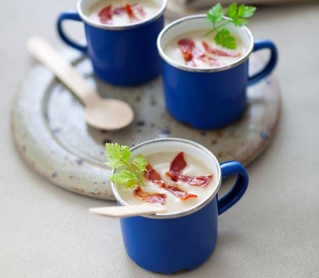 VELOUTE DE CHOU FLEUR AU CHORIZO VELOUTE DE CHOU FLEUR AU CHORIZO